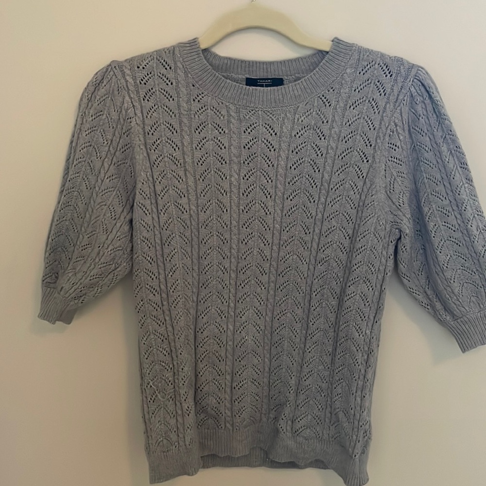 Tahari light grey knit sweater